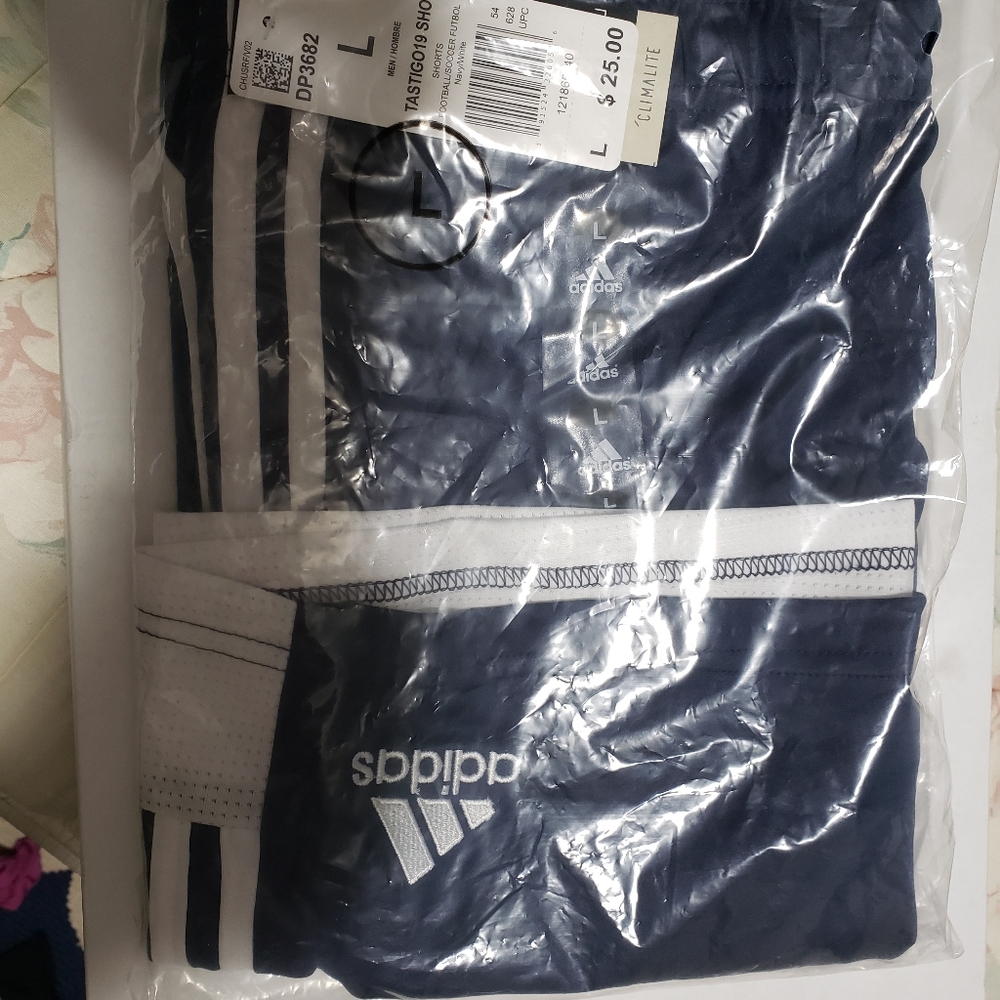 Mens large football shorts